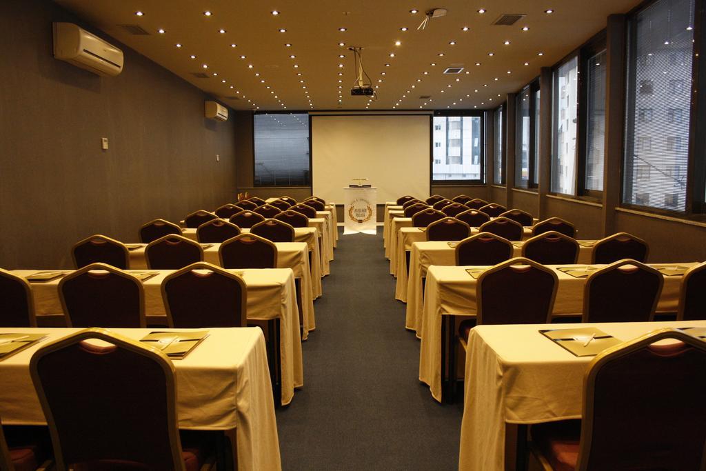 Atasehir Palace Hotel & Conference Istanbul Eksteriør bilde