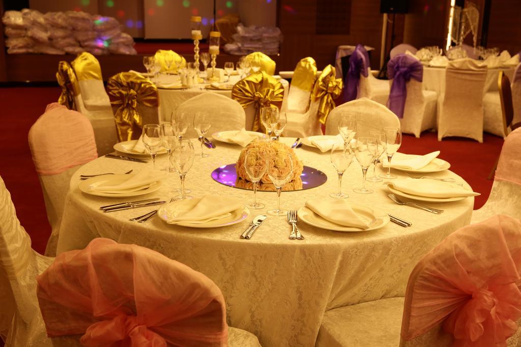 Atasehir Palace Hotel & Conference Istanbul Eksteriør bilde