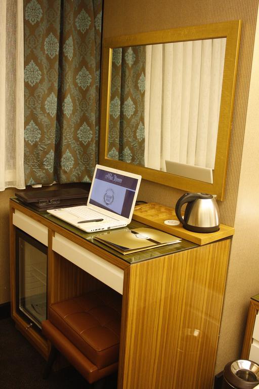 Atasehir Palace Hotel & Conference Istanbul Eksteriør bilde